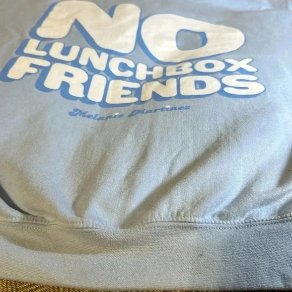 HTF Melanie Martinez NO LUNCHBOX FRIENDS PULLOVER SWEATSHIRT HOT TOPIC RARE FIND - Picture 6 of 7